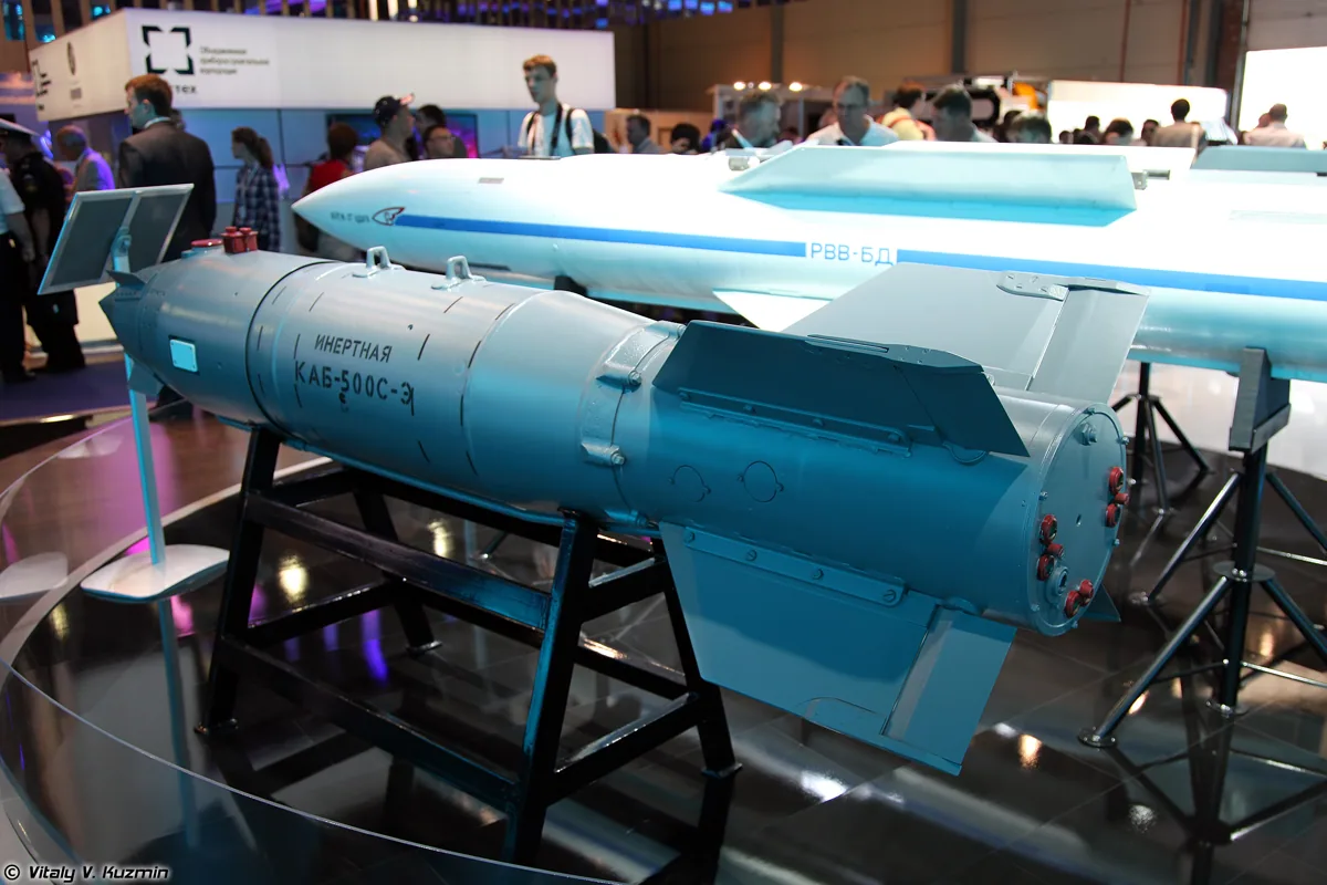 КАБ-500С-Э на виставці МАКС-2015