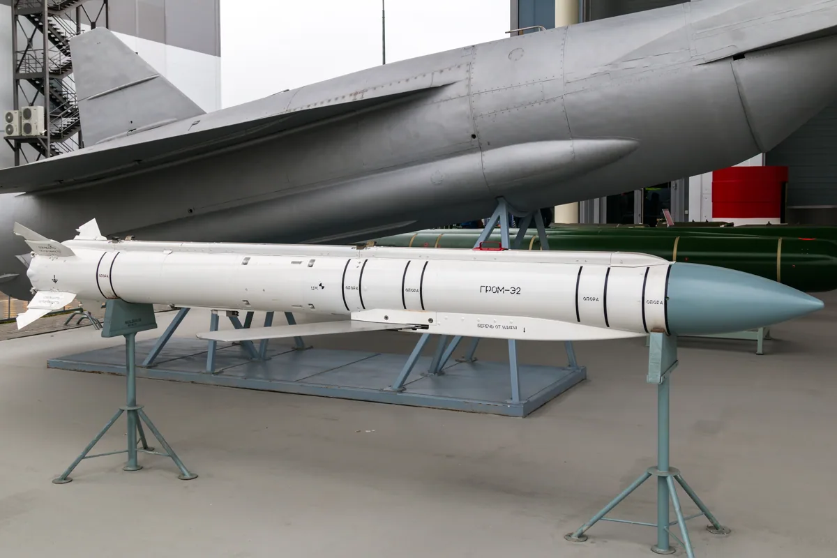 КАБ великої дальності Гром-Е2 на форумі Армія-2022