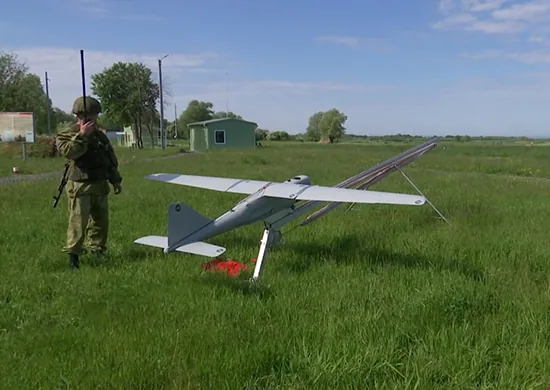 Орлан-10 на пусковій катапульті